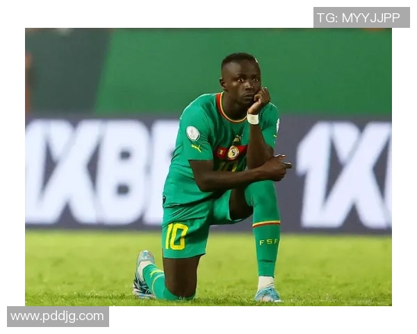 马内的足球之路：从塞内加尔小镇到世界顶级联赛的辉煌历程