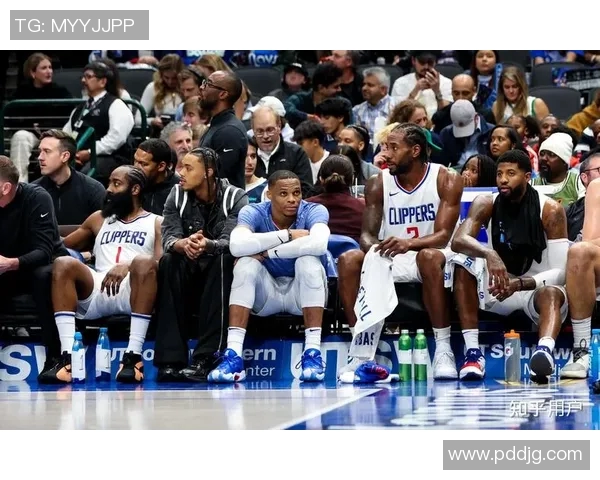 NBA快船与勇士精彩对决全场回放回顾分析与精彩瞬间集锦 NBA快船与勇士精彩对决全场回放回顾分析与精彩瞬间集锦