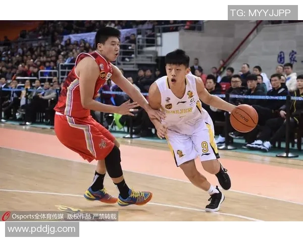 一方队迎战北控队全力争胜期待精彩对决展现足球魅力与团队精神 一方队迎战北控队全力争胜期待精彩对决展现足球魅力与团队精神