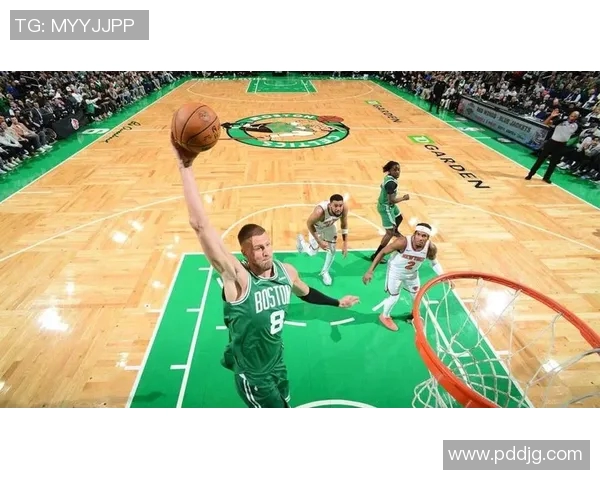 勇士与凯尔特人激战正酣NBA季后赛精彩对决引发球迷热议